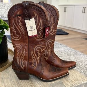 Women’s Artist Brown Cowboy Boots size 7b